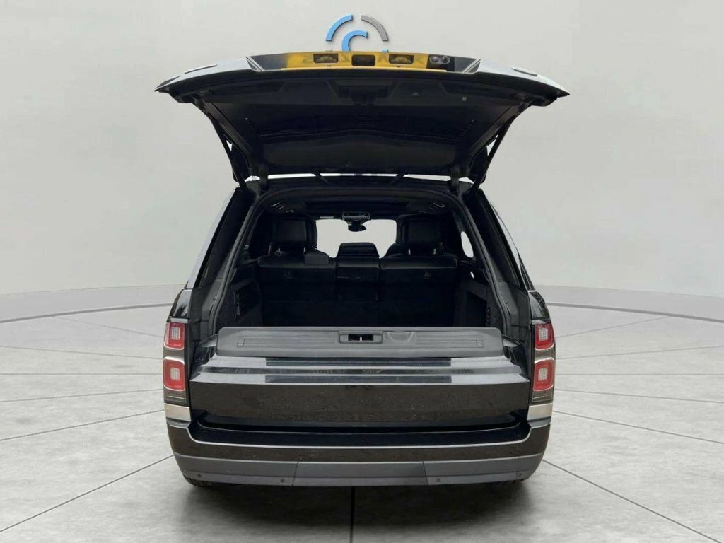 Land Rover Range Rover 3L Autobiography 5dr SN70VLK Black #6
