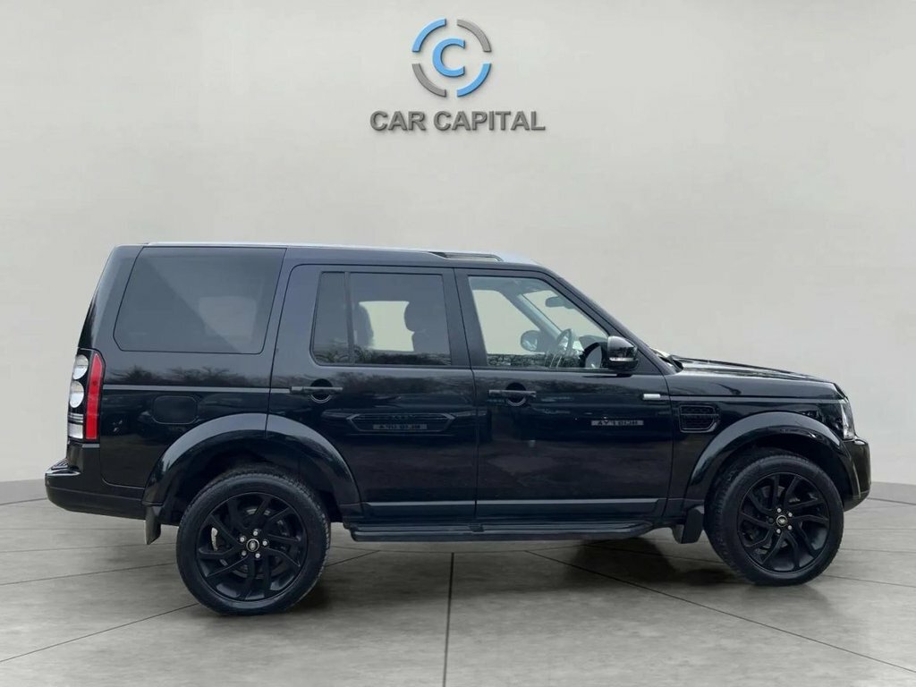Land Rover Discovery 4 3L Landmark SY16ZFB Black #4