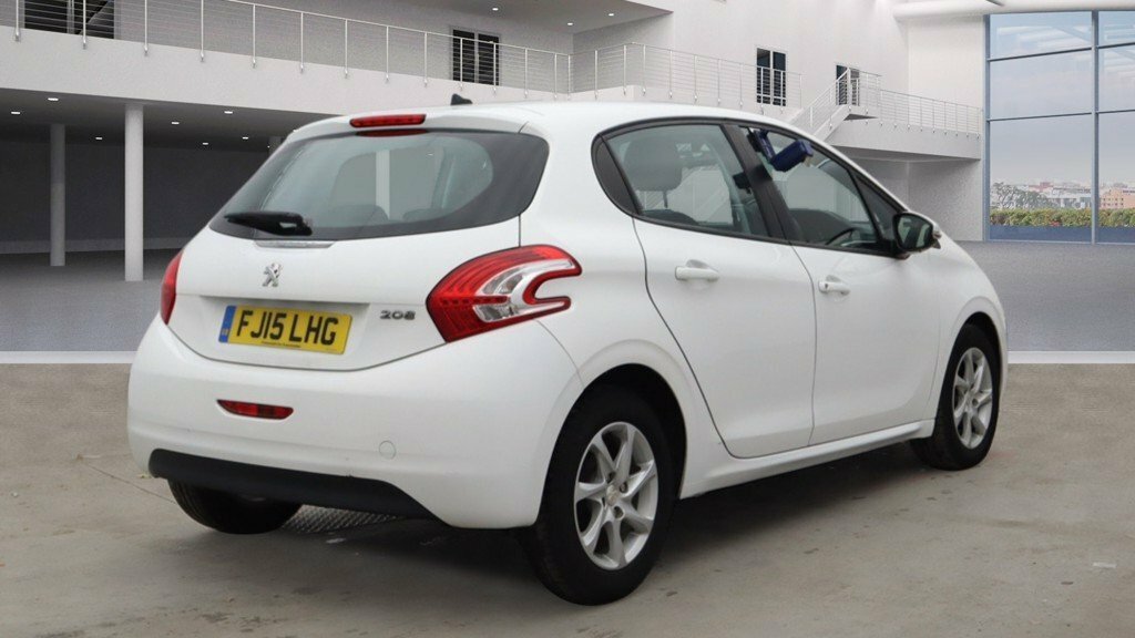 Peugeot 208 Active White #3