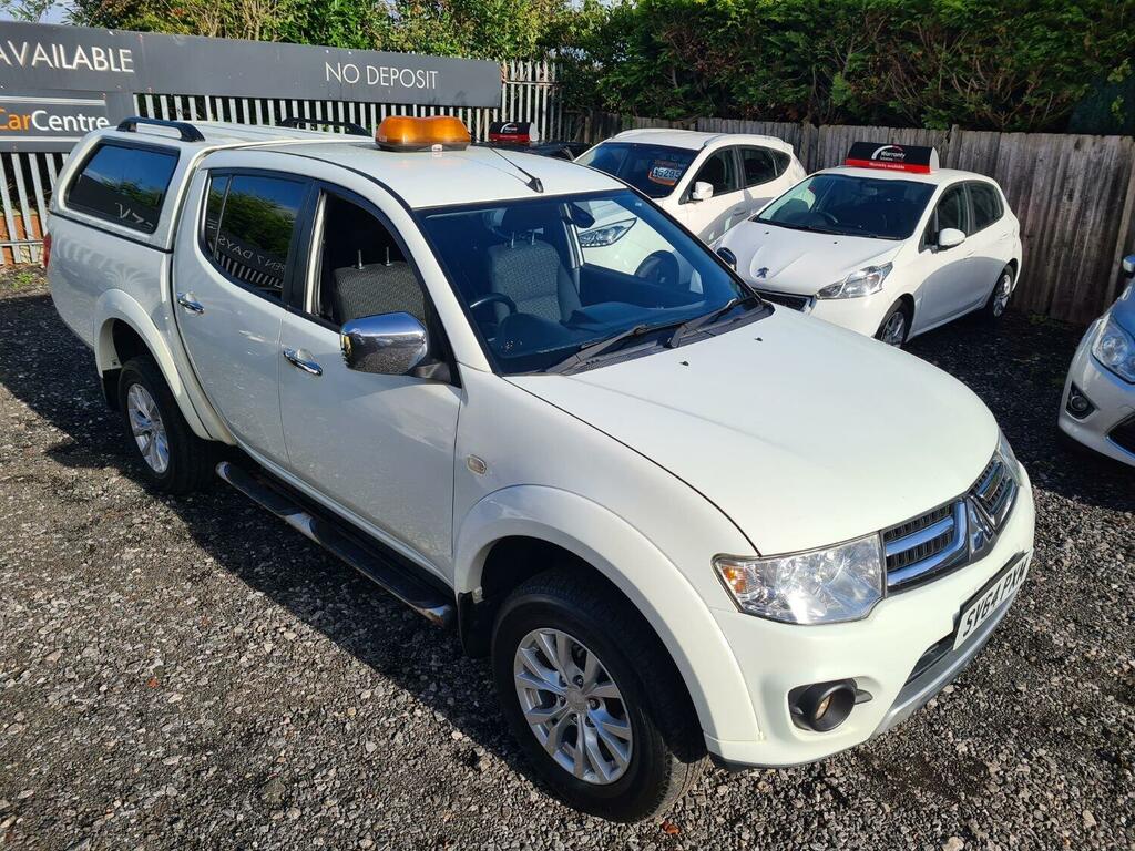 Mitsubishi L200 2.5 Di-d Warrior SV64PXM White #2