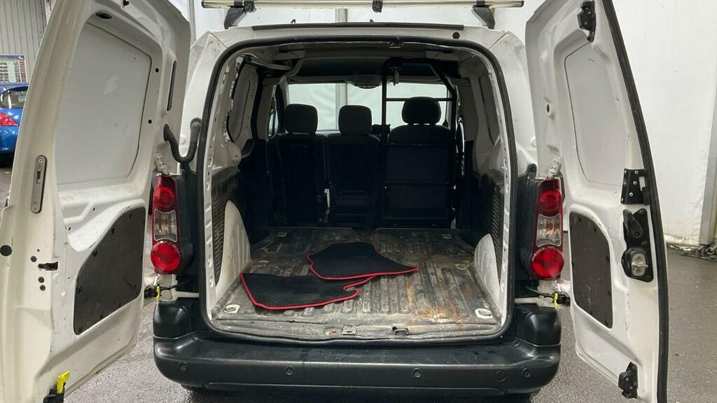Citroen Berlingo 1.6 Hdi 625 Enterprise BJ16BXC White #5