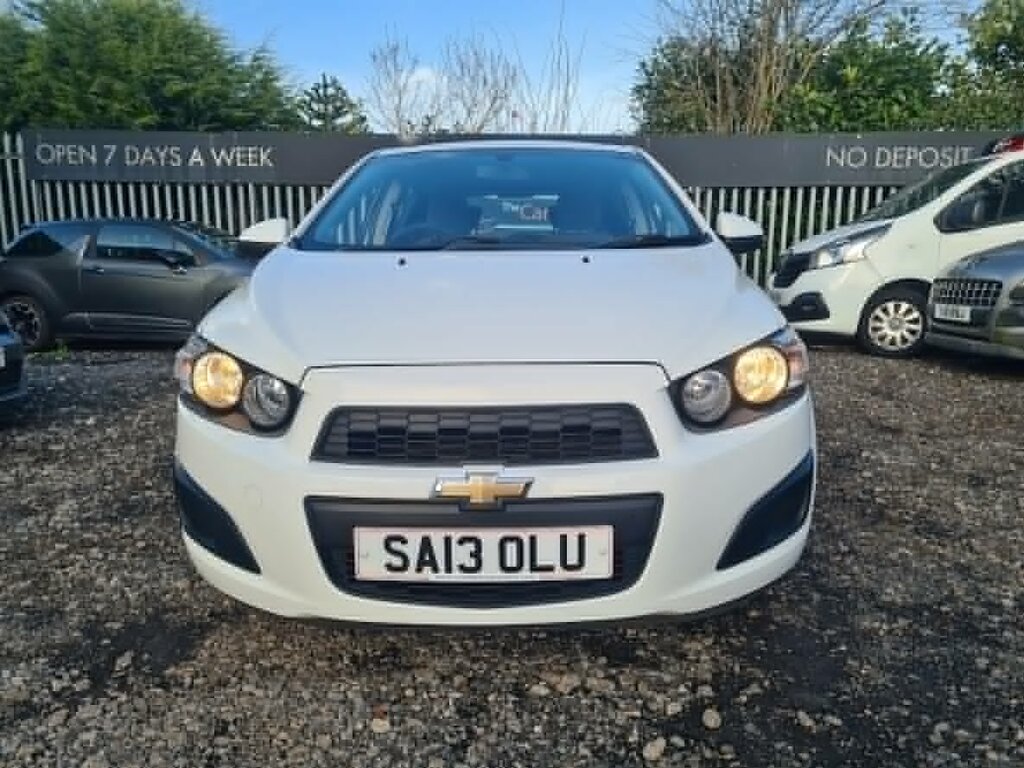 Chevrolet Aveo 1.2 Ls White #2