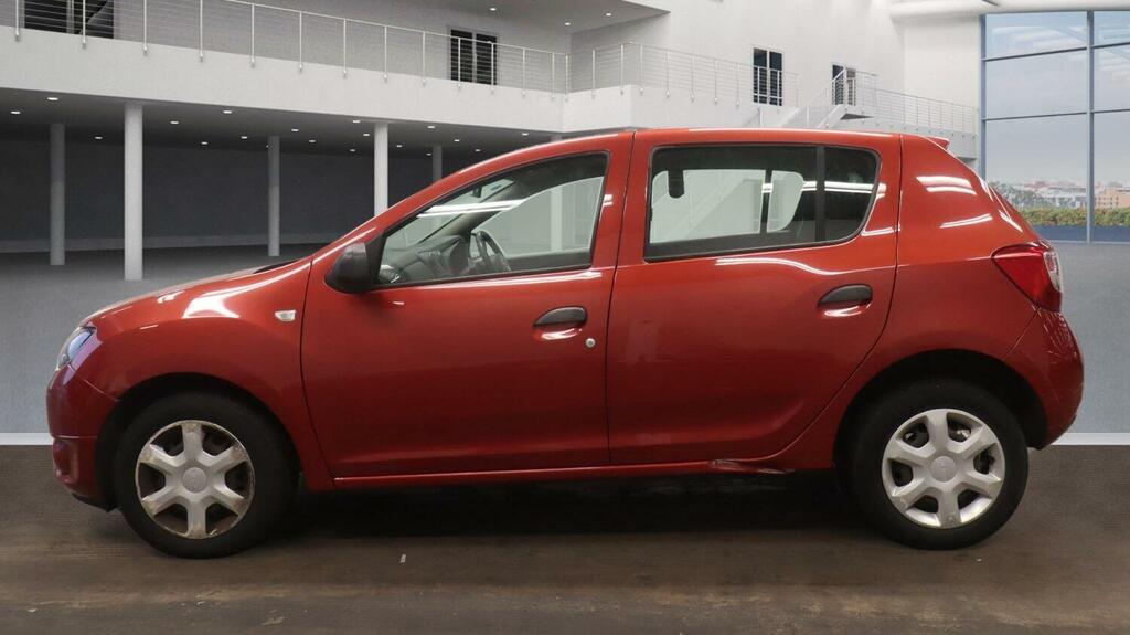 Dacia Sandero 1.2 Ambiance 1.2 16V 75 CK16EZO Red #6