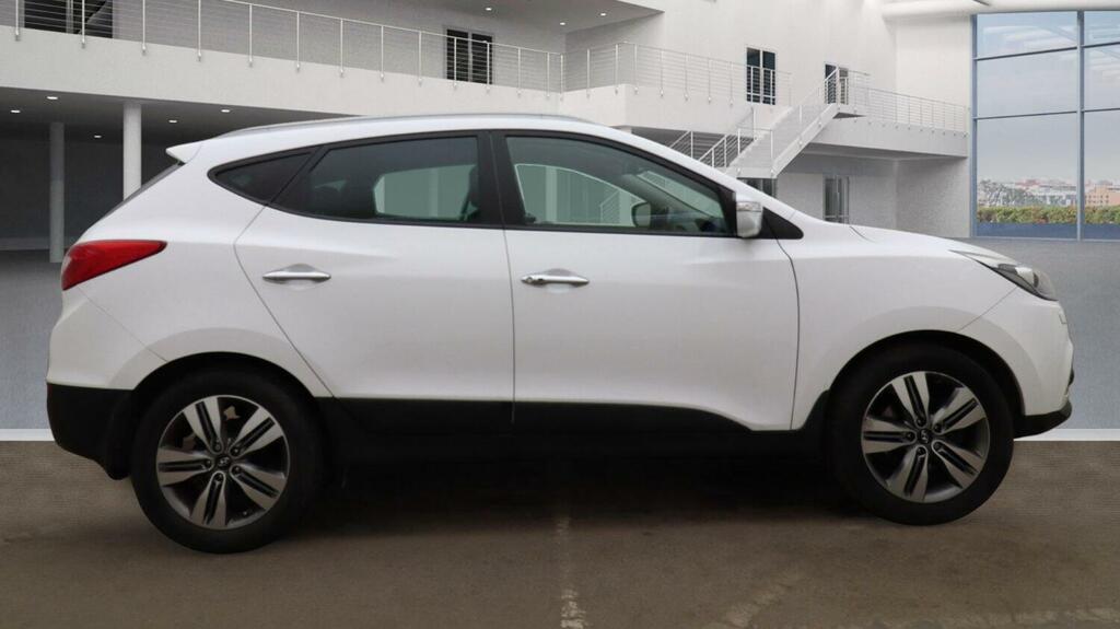 Hyundai Ix35 1.7 Crdi Premium DE15FJP White #5