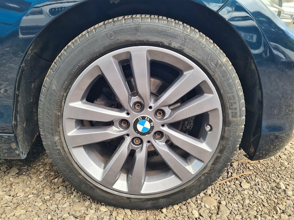 BMW 1 Series 1.5 116D Sport 5-Door YL65KVO Blue #5
