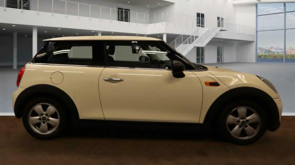 Mini Hatch 1.2 One 3-Door Hatch DG64RXY White #4