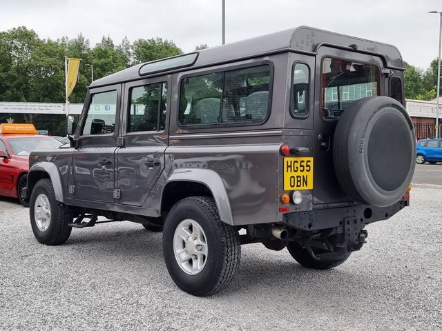Land Rover Defender 110 2.5L 110 Td5 County Station Wagon HG55OBN Grey #2