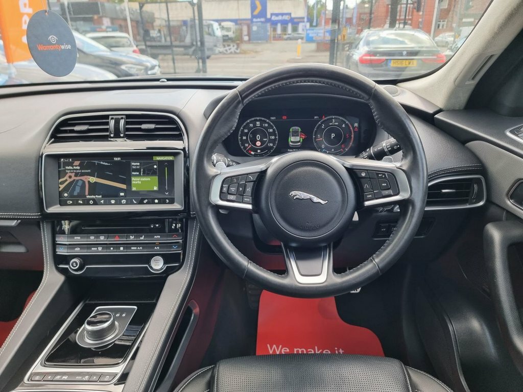Jaguar F-Pace 2L Chequered Flag FN69CWE Black #5