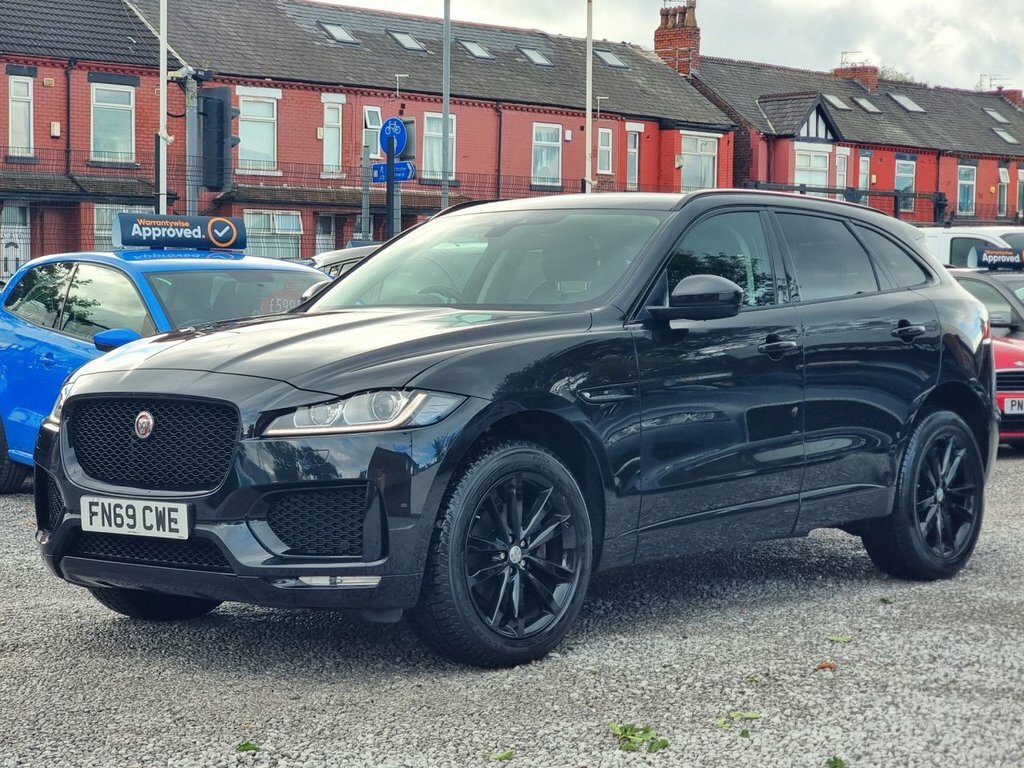 Jaguar F-Pace 2L Chequered Flag FN69CWE Black #6
