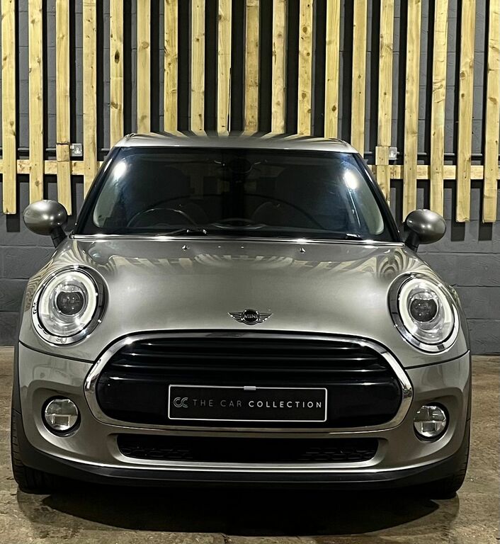 Mini Hatch 1.5 Cooper D Hatchback Euro 6 S HV67NDZ Silver #2