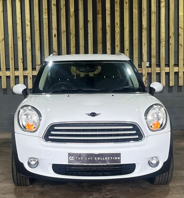 Mini Countryman 2.0 Cooper D Suv All4 Euro 5 112 SV62NRY White #2