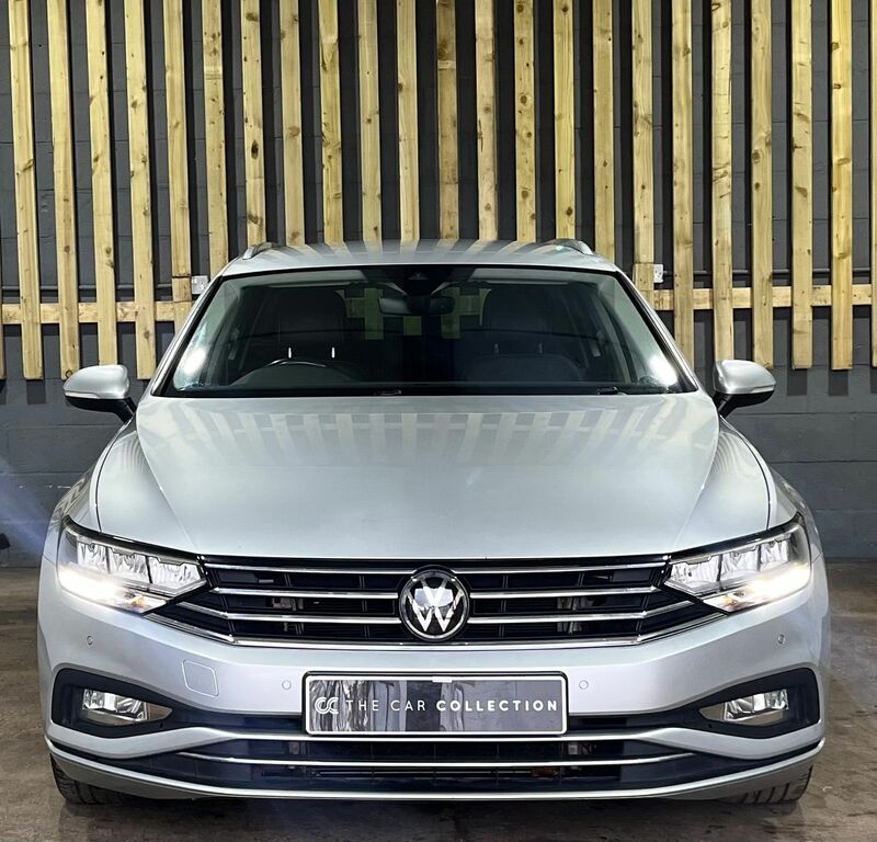 Volkswagen Passat 2.0 Tdi Evo Sel Estate Dsg Euro 6 Ss GL70YSU Silver #2