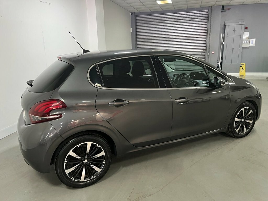 Peugeot 208 Hatchback DP69DZS Grey #6