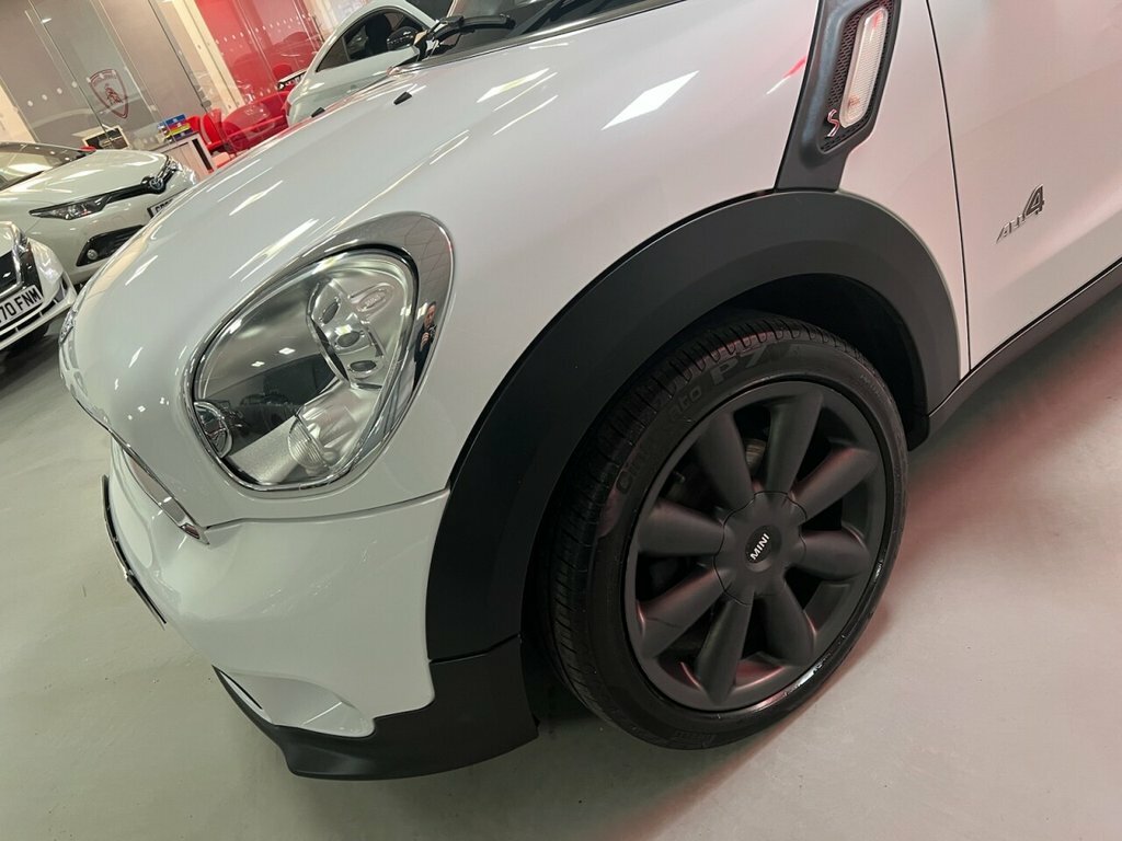 Mini Paceman Suv White #4