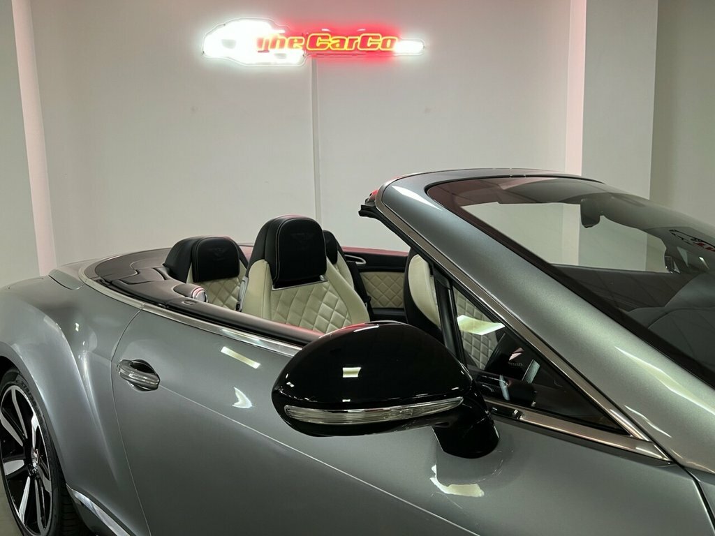 Bentley Continental Gt Convertible Grey