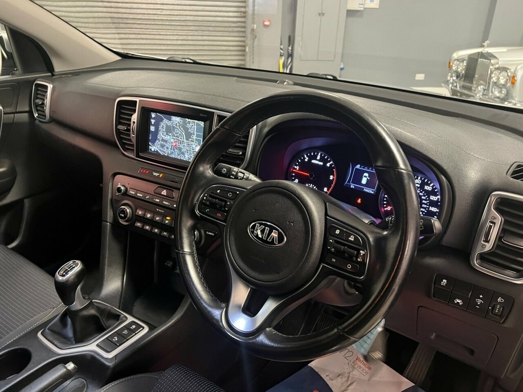 Kia Sportage Crdi 2 Isg EA66LYZ Silver #3