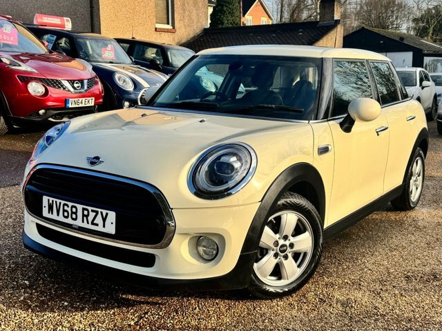 Mini Hatch 1.5 Cooper D Hatchback Euro 6 S WV68RZY White #3