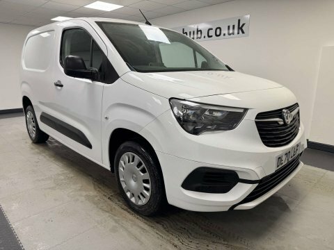 Vauxhall Combo 2020 70 1.5 White
