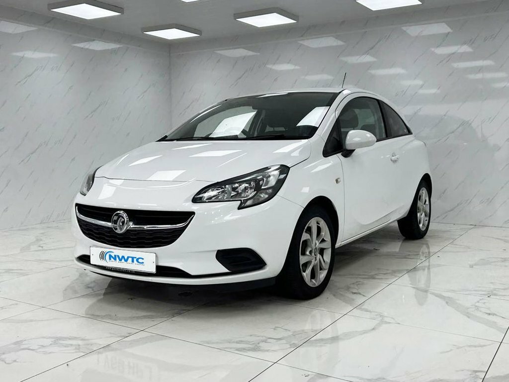 Vauxhall Corsa 1.4L Sport LV68HPJ White #4
