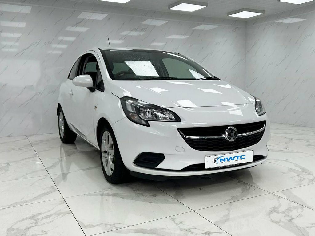 Vauxhall Corsa 1.4L Sport LV68HPJ White #2