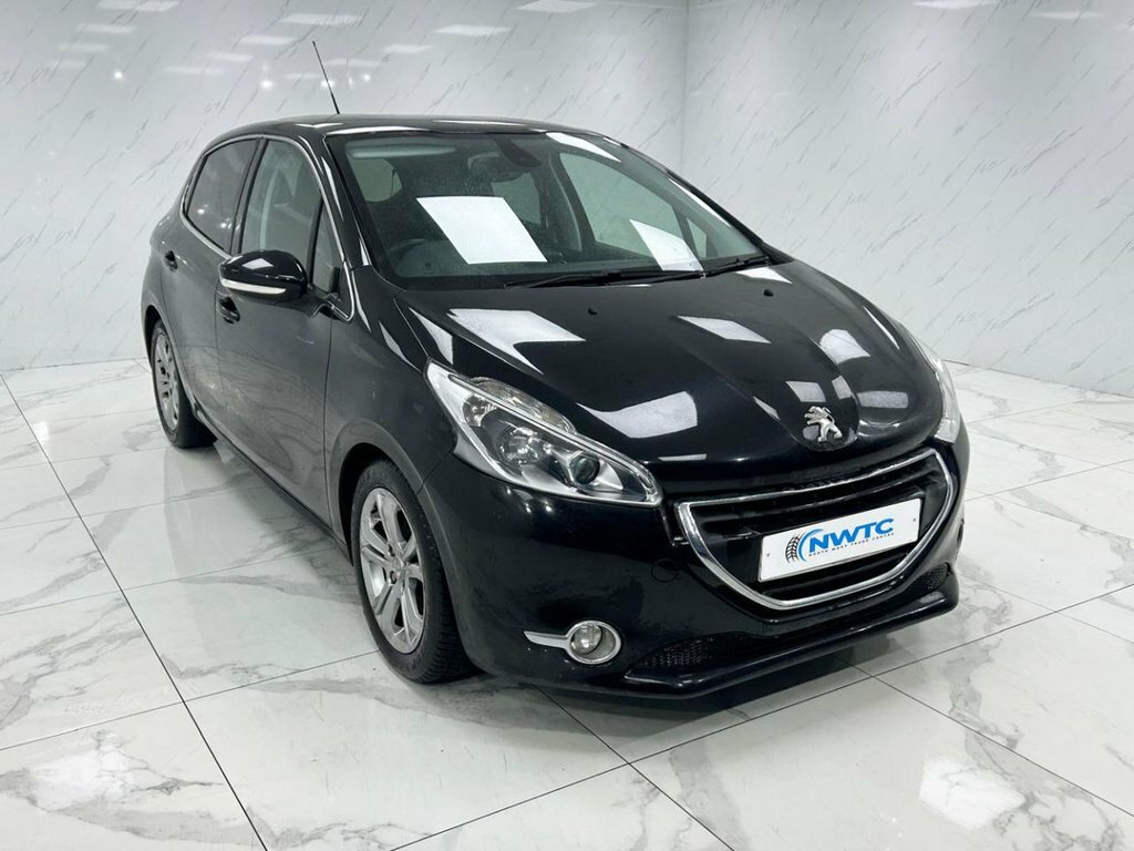 Peugeot 208 1.6L Allure KP15WBZ Black #2