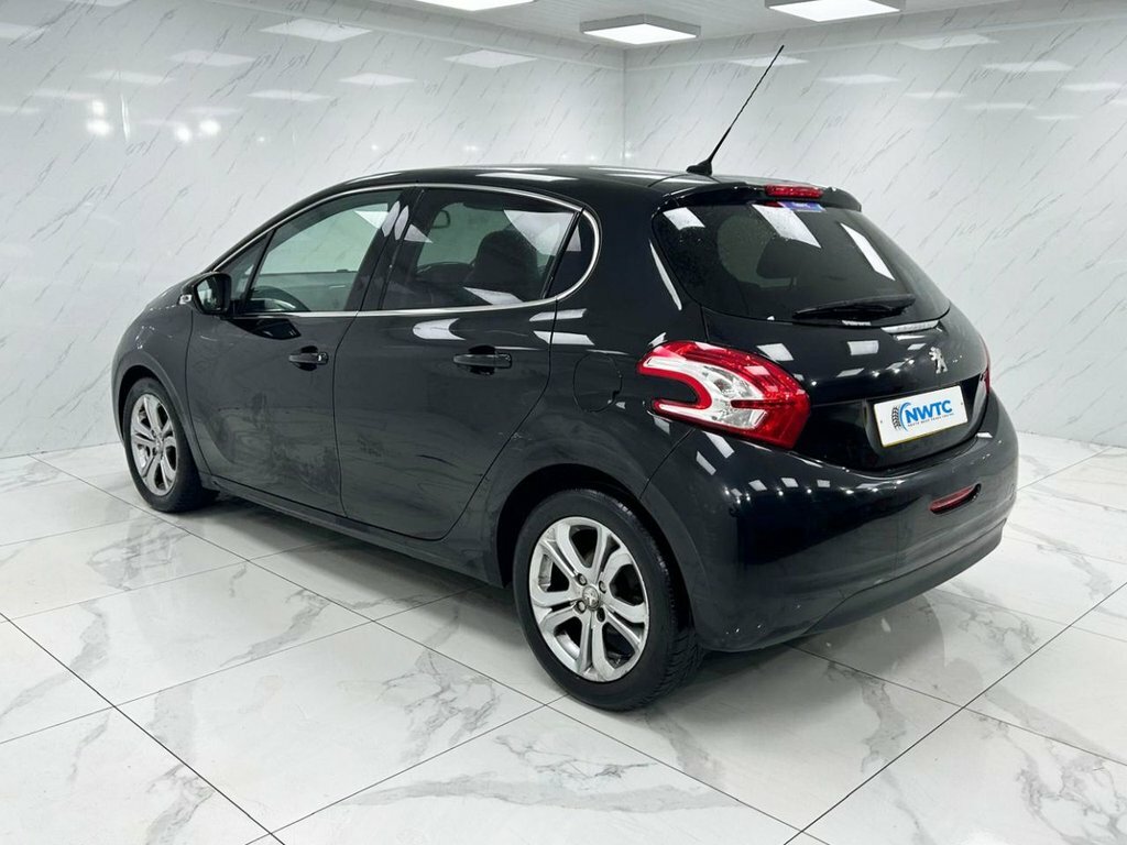 Peugeot 208 1.6L Allure KP15WBZ Black #6