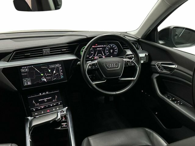 Audi E-tron 50 Technik Suv Quattro 71.2Kwh HJ71LRY Black #3
