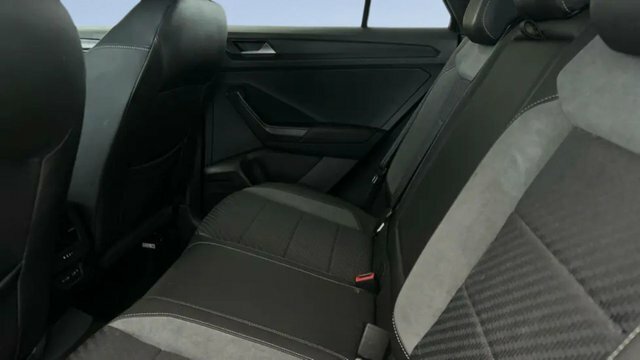 Volkswagen T-Roc 1.5 Tsi Gpf Evo R-line Suv Dsg Euro 6 RV71UVA Black #4