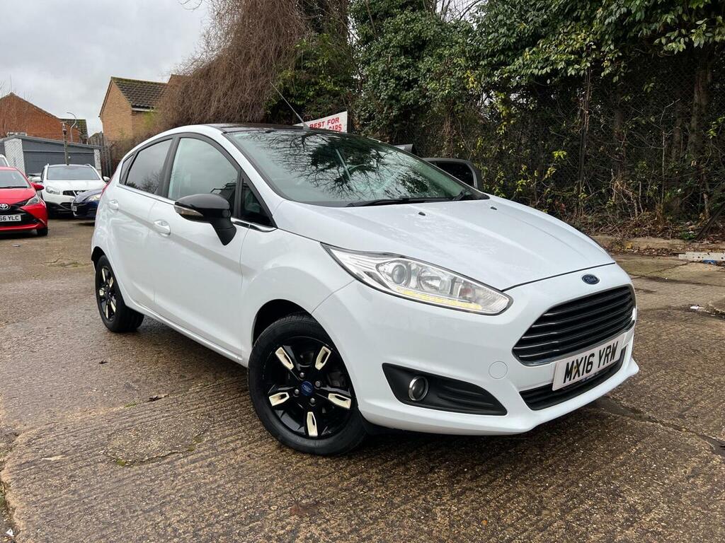 Ford Fiesta 1.0T Ecoboost Zetec White Edition Euro 6 Ss Blue