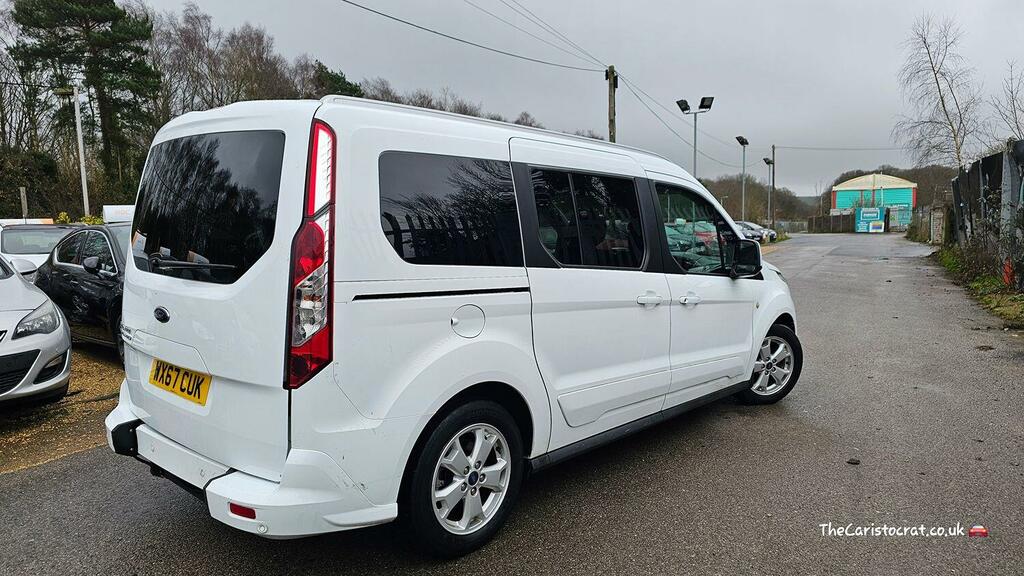 Ford Grand Tourneo Connect Mpv 1.5 Tdci Titanium 2017 WX67CUK White #3