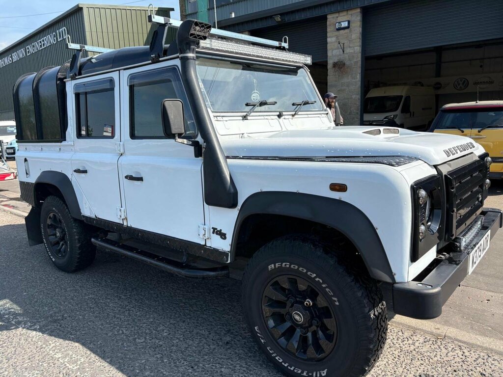 Land Rover Defender 110 Van 4X4 Utility 2000W W379AOR White #5