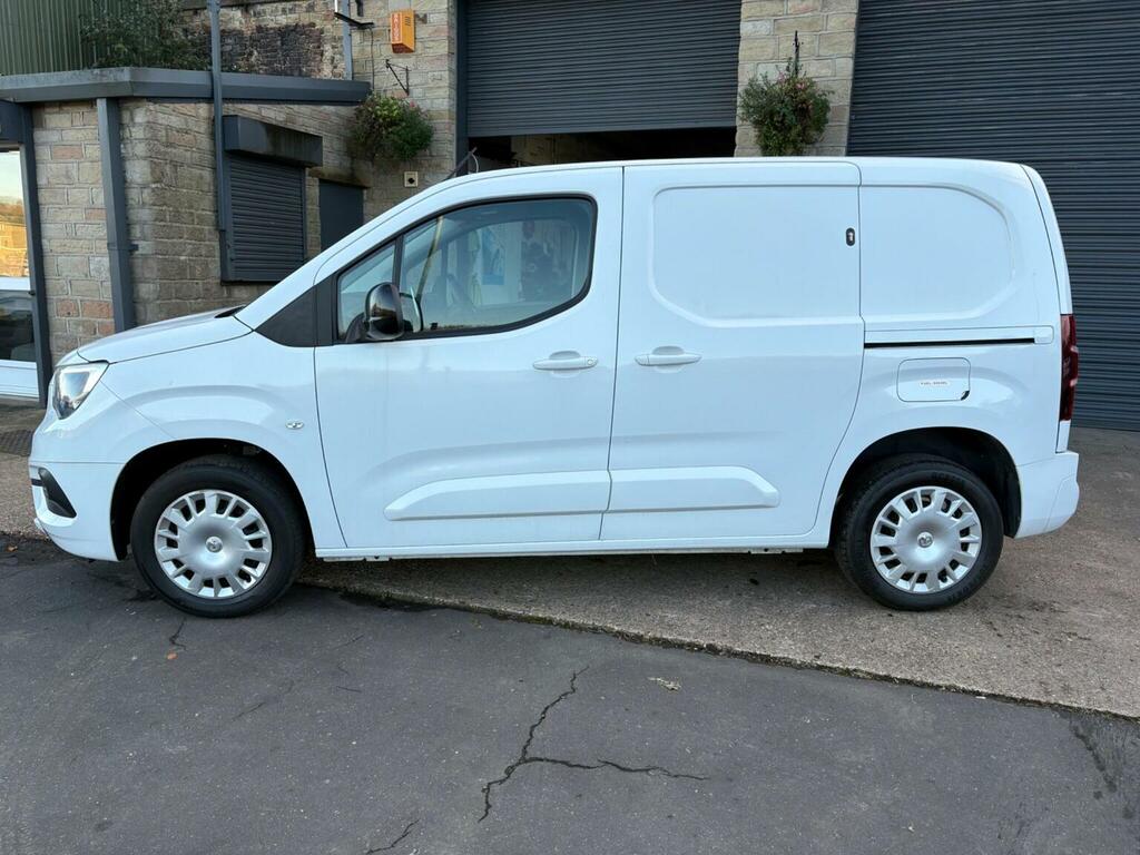 Vauxhall Combo Panel Van 1.5 Turbo D 2300 Pro L1 H1 Euro 6 Ss DP23TEU White #5