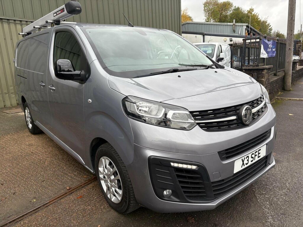Vauxhall Vivaro Panel Van 2.0 Turbo D 3100 Sportive L2 H1 Euro 6 Grey #3