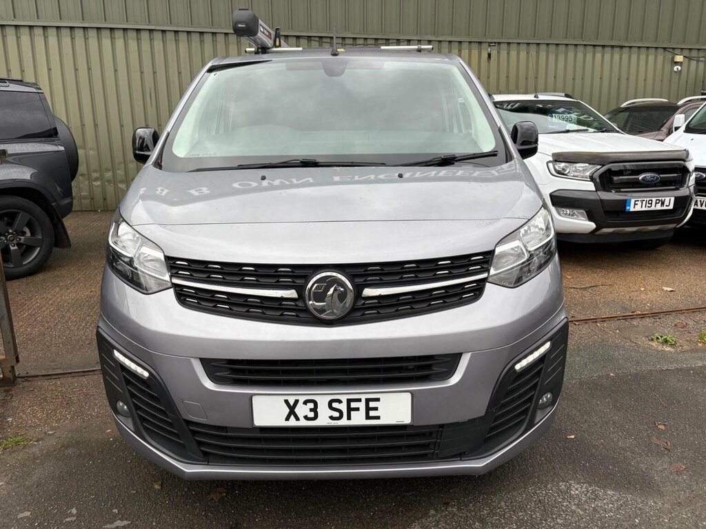 Vauxhall Vivaro Panel Van 2.0 Turbo D 3100 Sportive L2 H1 Euro 6 Grey #2