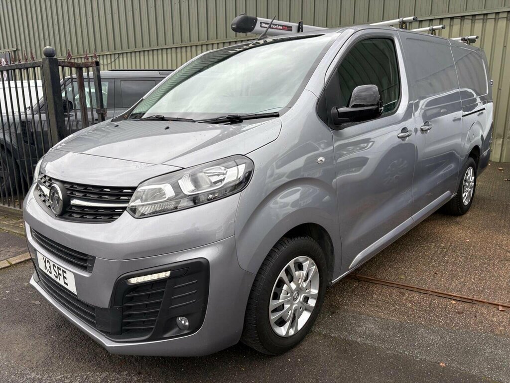 Vauxhall Vivaro Panel Van 2.0 Turbo D 3100 Sportive L2 H1 Euro 6 Grey