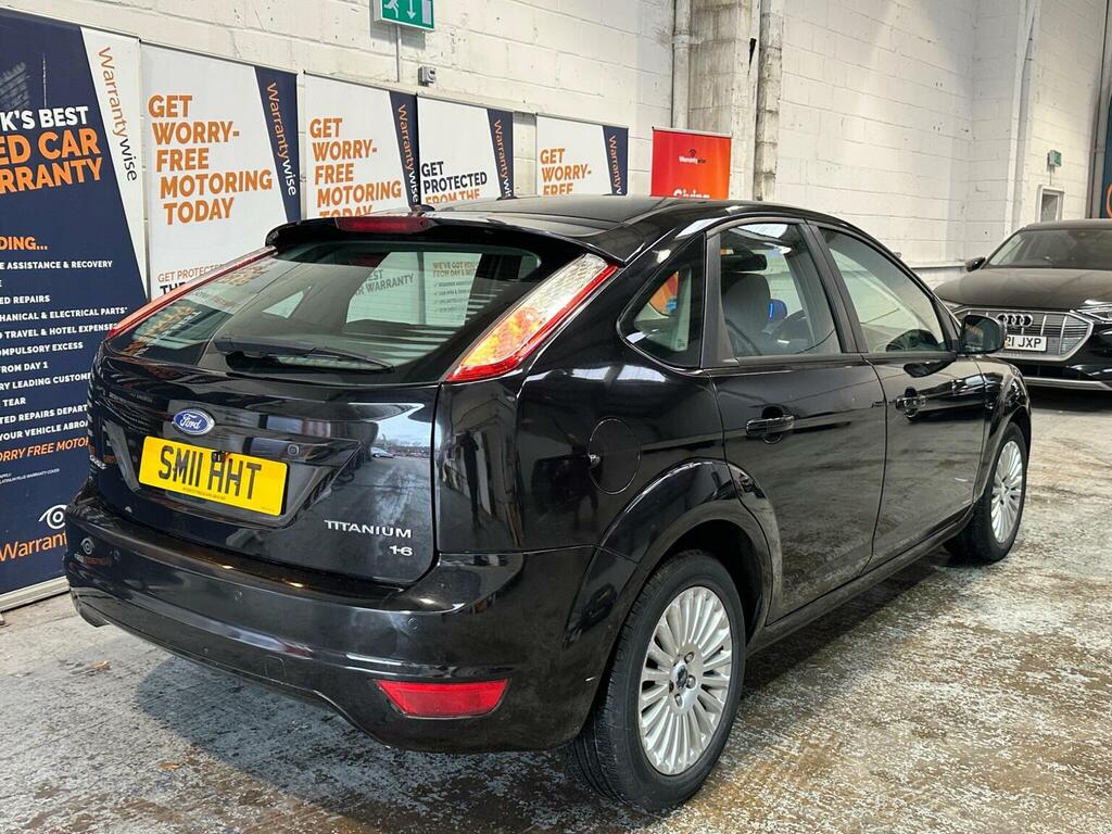 Ford Focus Hatchback 1.6 Titanium 201111 Black #4