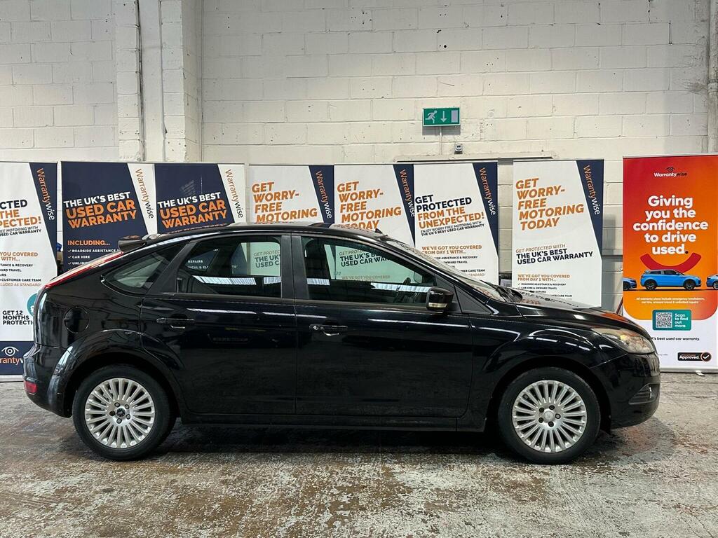 Ford Focus Hatchback 1.6 Titanium 201111 Black #3