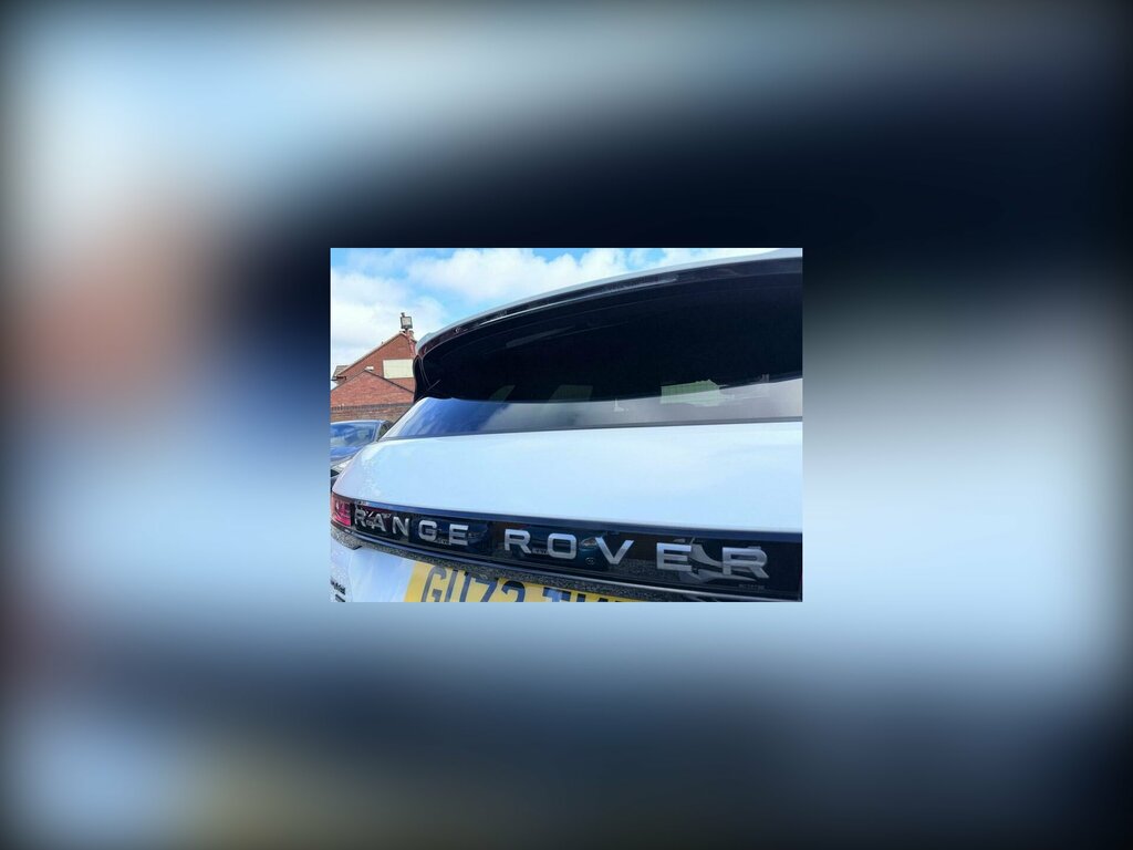 Land Rover Range Rover Evoque 1.5 P300e 12.2Kwh R-dynamic Se 4Wd Euro 6 S White
