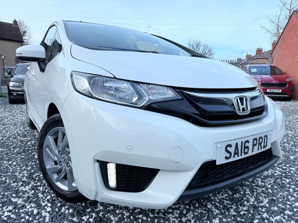 Honda Jazz 1.3 I-vtec Se Cvt Euro 6 Ss SA16PRD White #2
