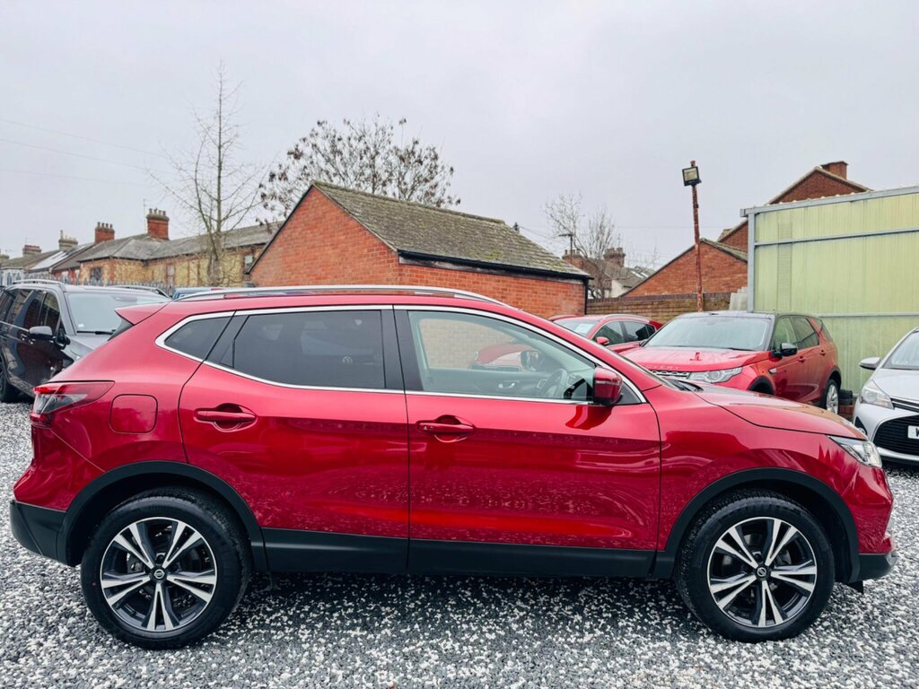 Nissan Qashqai 1.3 Dig-t N-connecta Euro 6 Ss Red #6