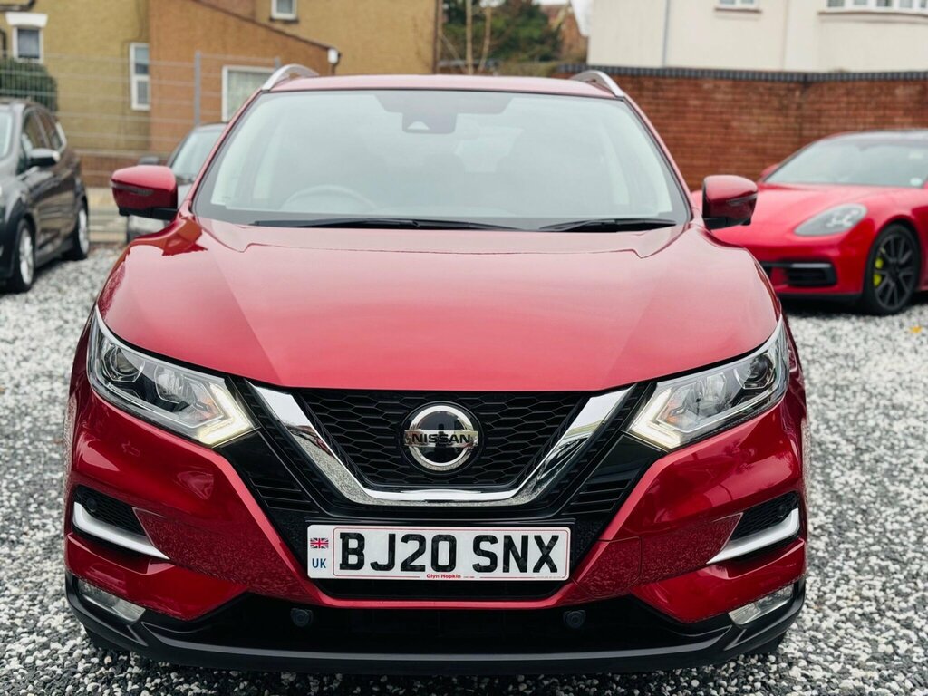 Nissan Qashqai 1.3 Dig-t N-connecta Euro 6 Ss Red #3