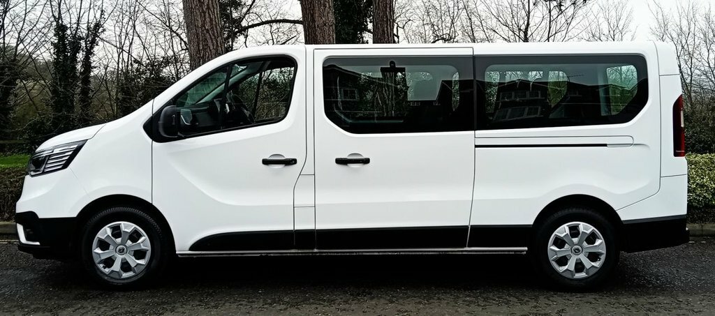 Renault Trafic 2L Advance VA74HRR White #5