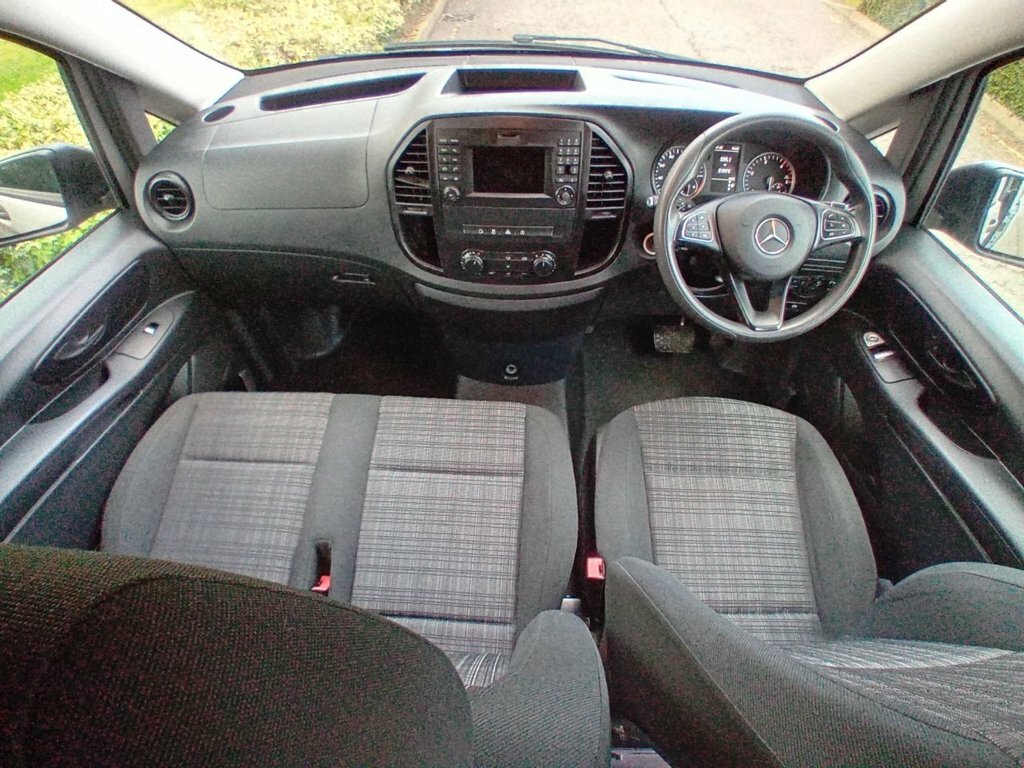 Mercedes-Benz Vito 2.1L Pro YB19XHV Silver #2