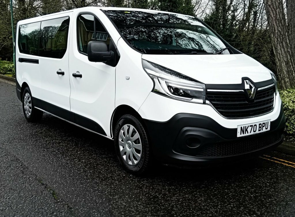 Renault Trafic 2L Business White #3