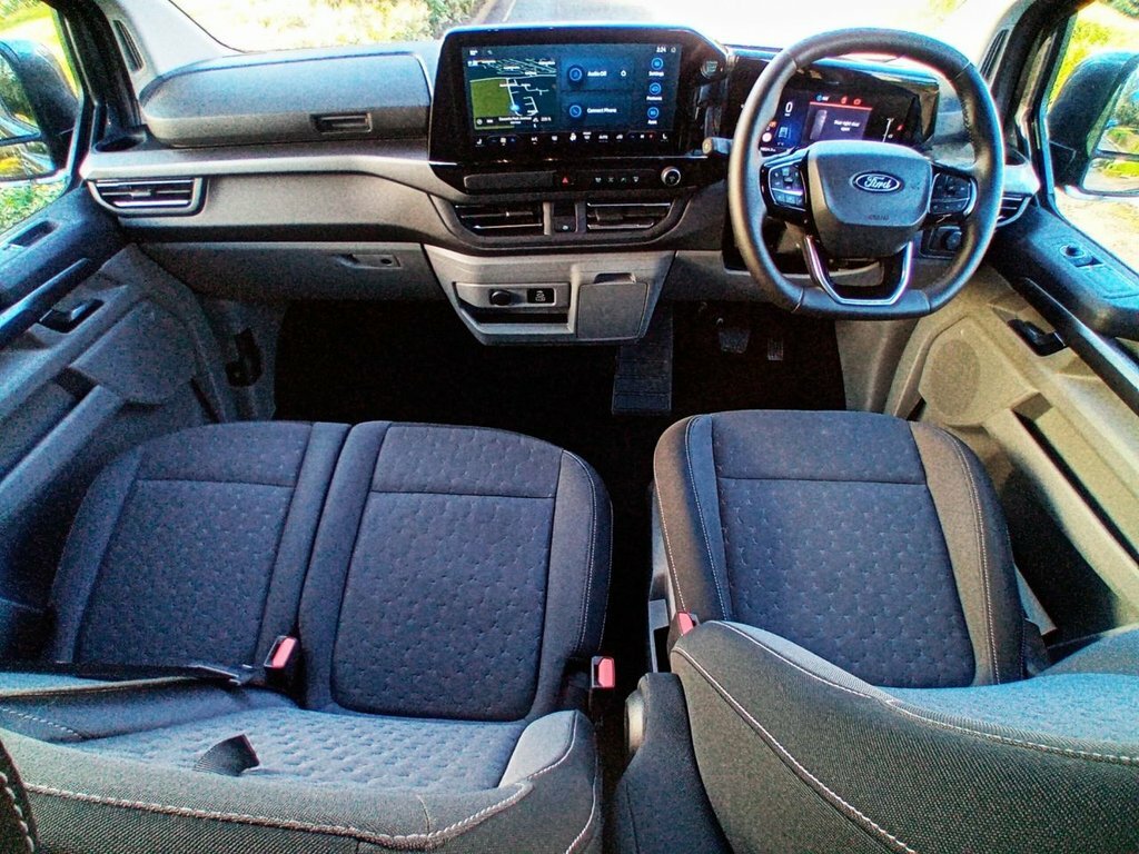Ford Tourneo Custom 2L Titanium Luxe Grey #2