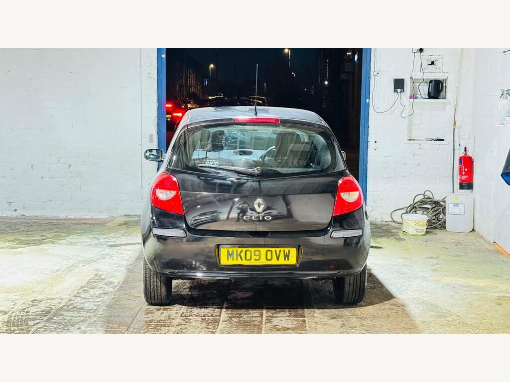 Renault Clio 1.6 Vvt Expression Black #5