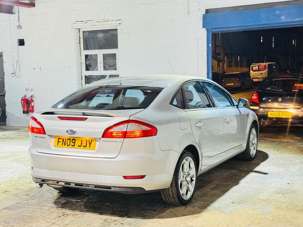 Ford Mondeo 2.0 Titanium X Silver #4