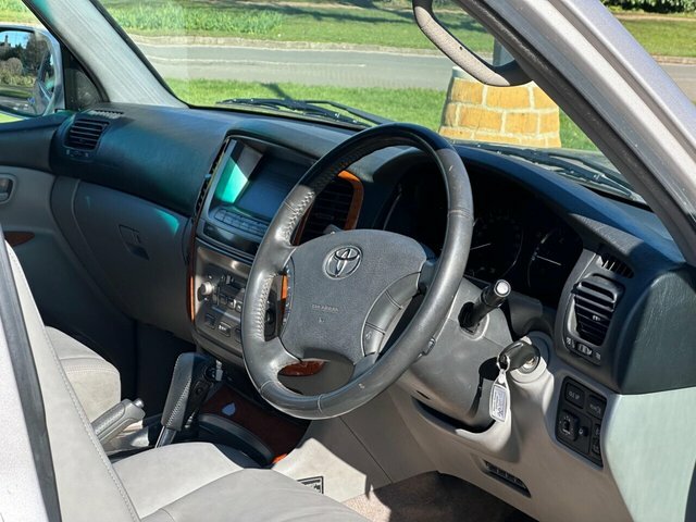 Toyota Land Cruiser Amazon 4.2 4.2 Amazon Td VX Silver #32