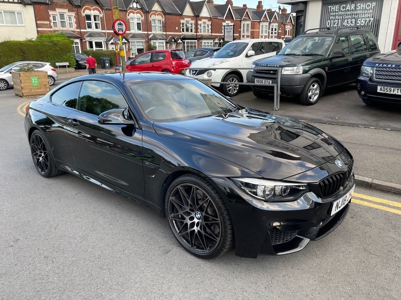 BMW M4 M4 Competition NJ18JHL Black #4