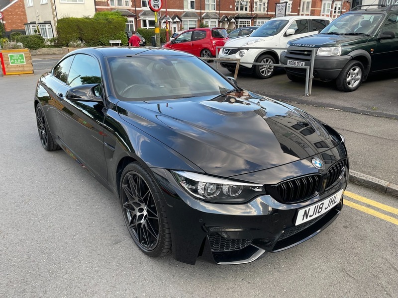 BMW M4 M4 Competition NJ18JHL Black #3